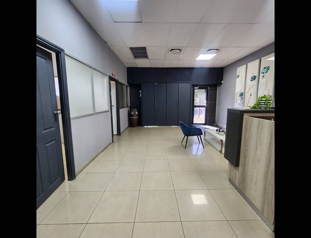 3,312M² WAREHOUSE FOR SALE IN BONELA
